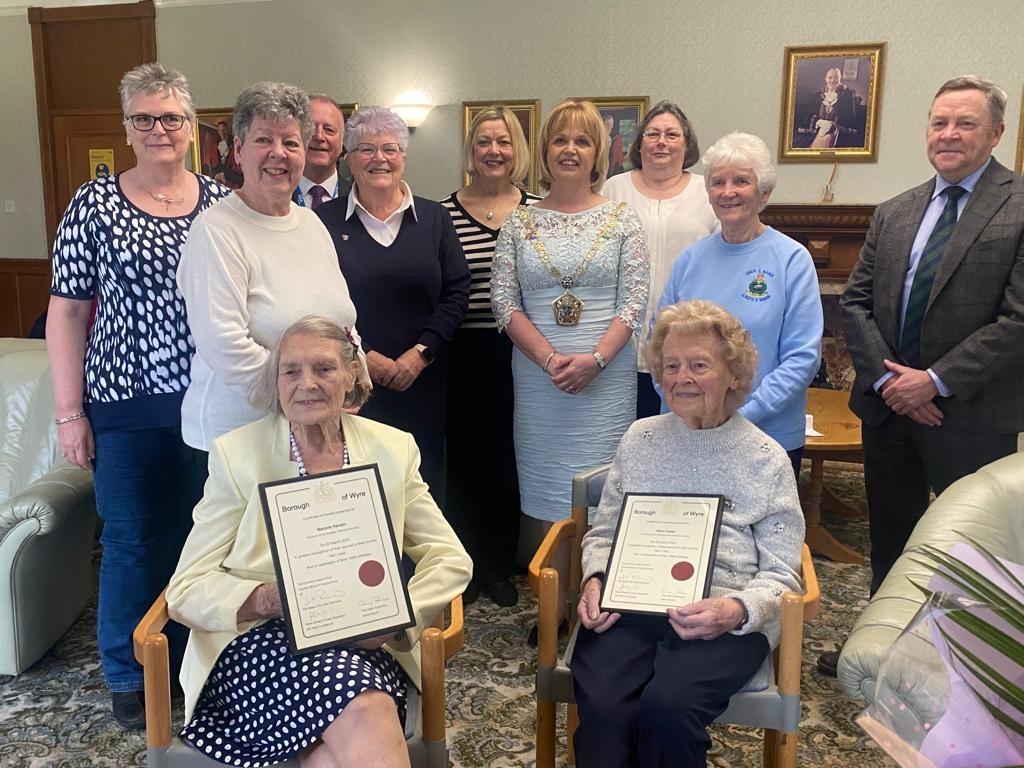 image of a group of blind veterans including Centenary ladies Marjorie and Irene