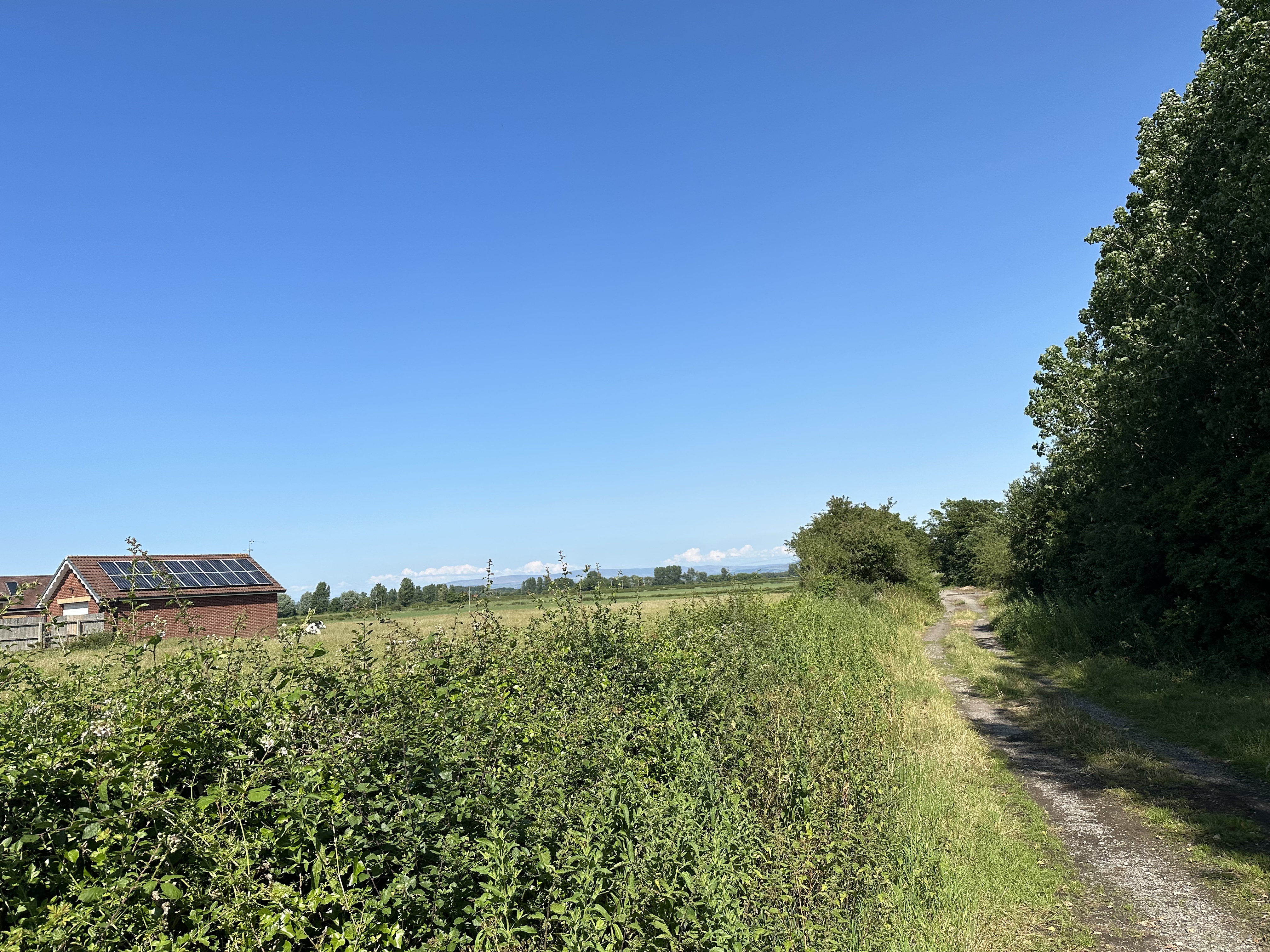 Country Lane and house in Stalmine